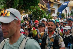 BIB: 
                            <button type="button" onclick="openModal(26906800)" class="btn btn-primary btn-sm float-right btn-popup" data-toggle="modal" data-target=".modal-high-quality">
                        <i class="fas fa-shopping-cart"></i> Add to Cart
                    </button>
                                            <button type="button" onclick="isThisMe(26906800, true)" class="btn btn-success btn-sm float-right btn-popup btn-isme hidden" data-toggle="tooltip" data-placement="bottom" title="นี่คือรูปของคุณใช่ไหม คลิกที่นี่เพื่อเอาเข้าอัลบั้ม">
                        <i class="fas fa-plus"></i> Add to album
                    </button>
                    <button type="button" onclick="isThisMe(26906800, false)" class="btn btn-warning btn-sm float-right btn-popup btn-isnotme hidden">
                        <i class="fas fa-ban"></i> Remove from album
                    </button>